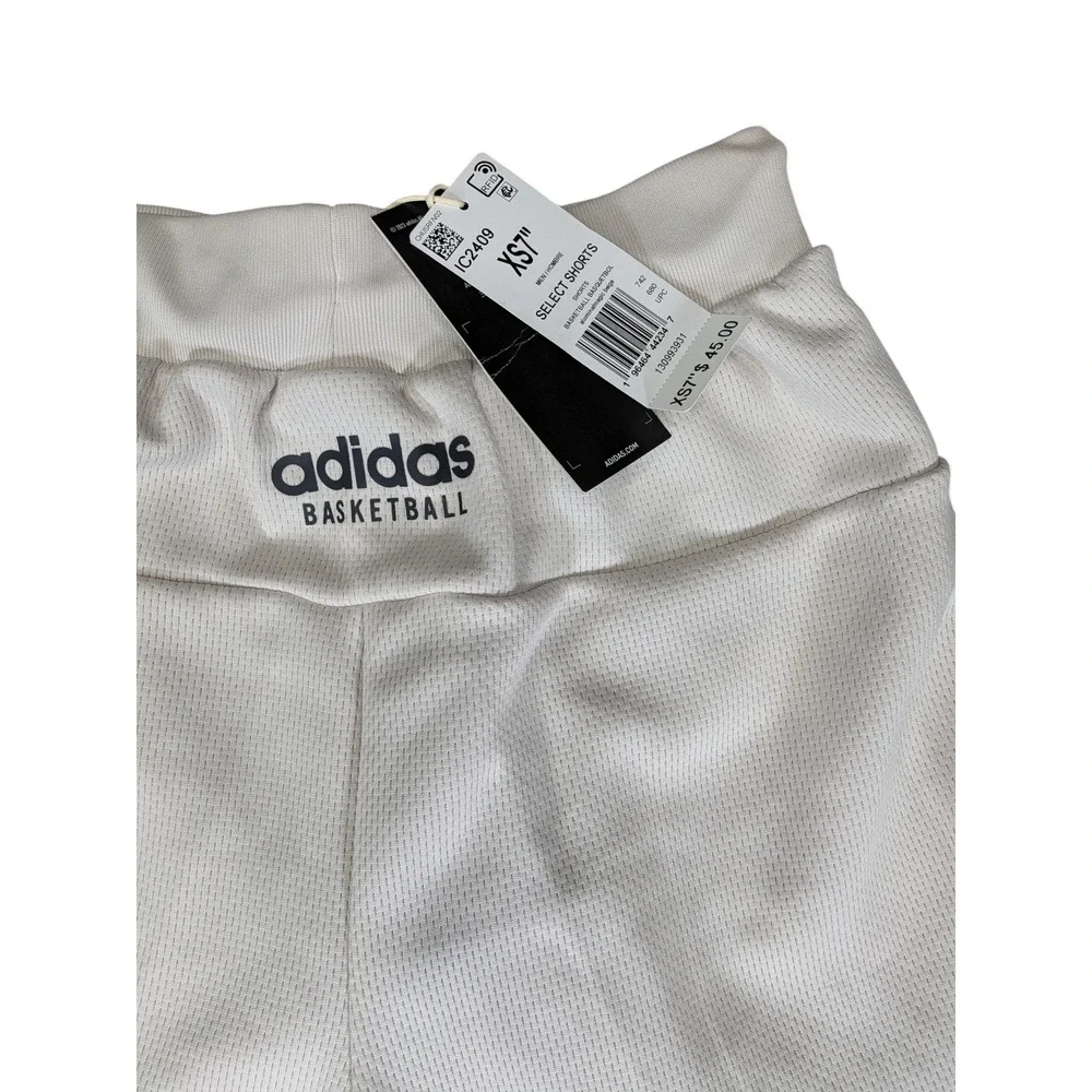 Adidas Basketball Select Shorts Mens XS 7 Inch Off White Tan IC2409 NWT